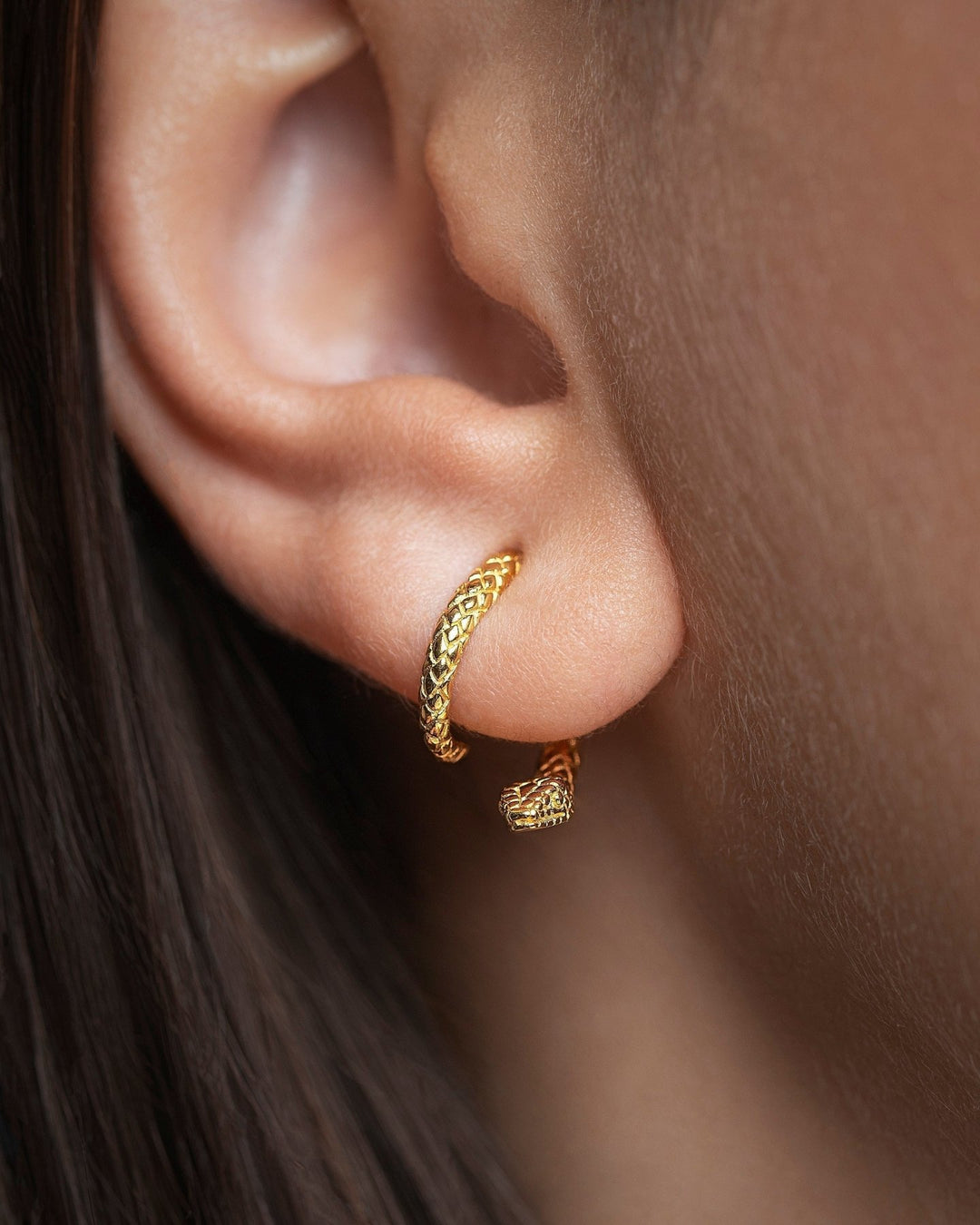 The Ultimate Guide to Ear Jackets: Stylish, Versatile, and Trendy Accessories - Lunai Jewelry