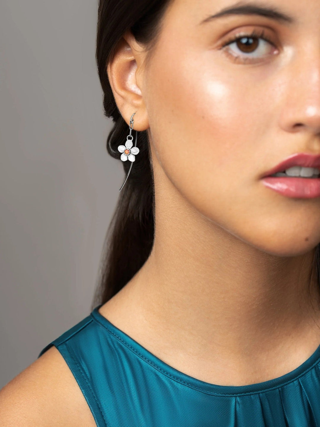 Tracey Dangle Earrings with Flower Charm - Red Granate24k Gold Matteboho earringschandelier earringsLunai Jewelry